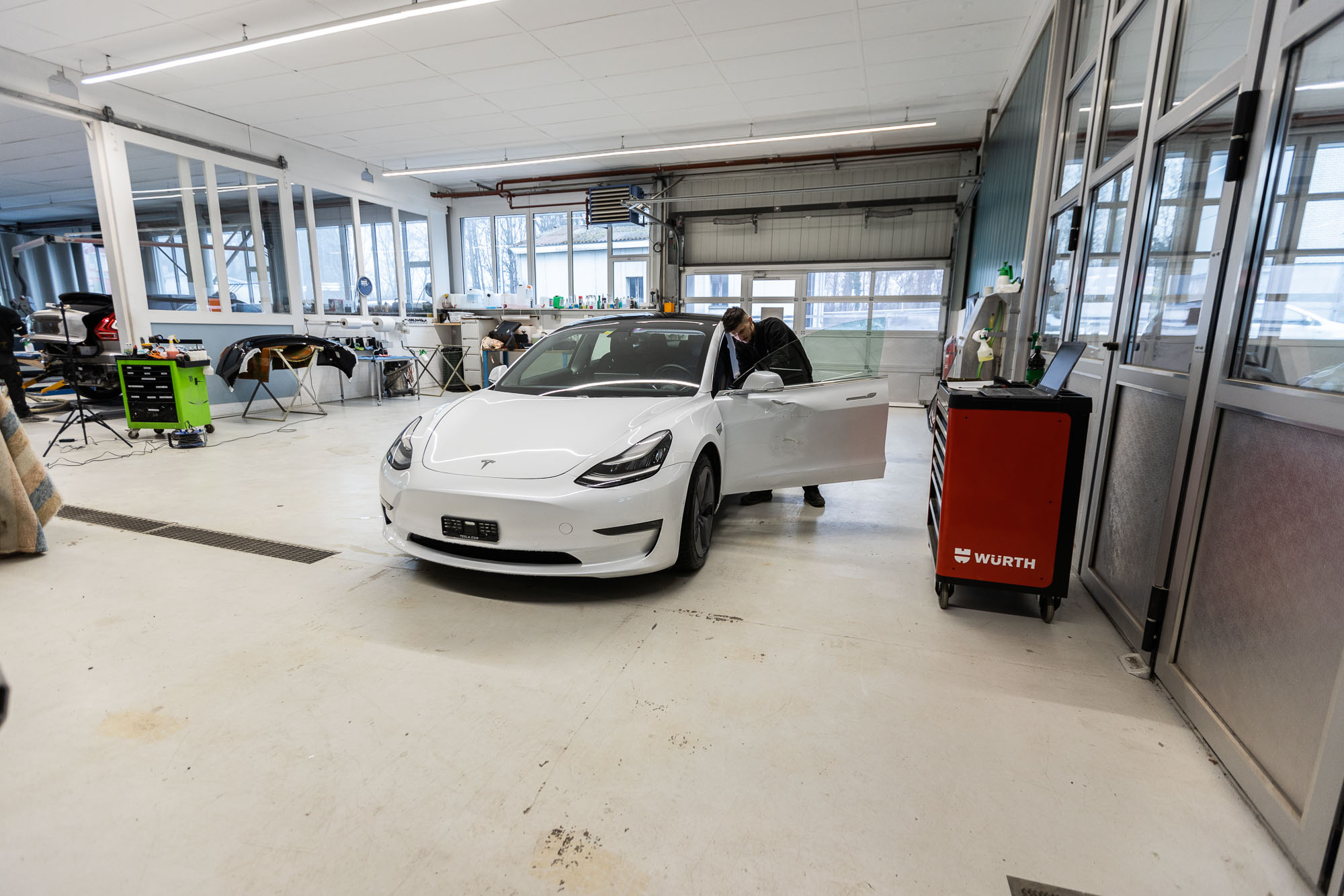 Tesla Werkstatt Mã¼nchen